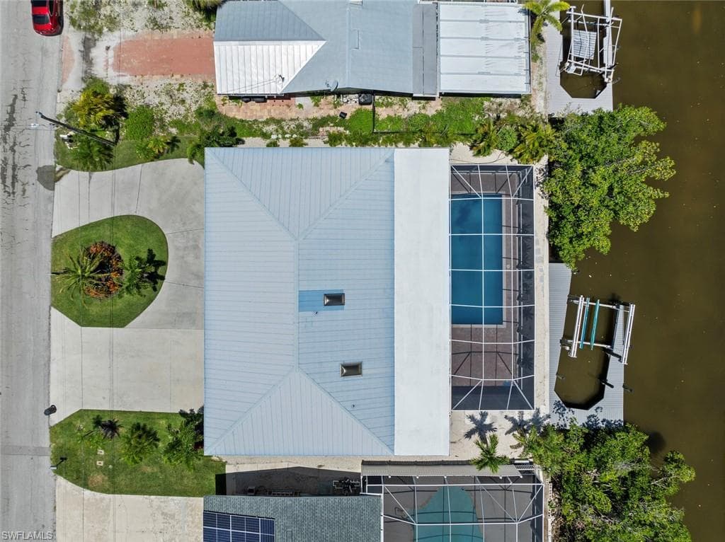 3061 Shell Mound Blvd, Fort Myers Beach, FL 33931-49