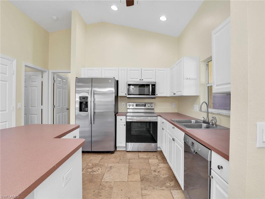 305 16th Pl, Cape Coral, FL 33990-12