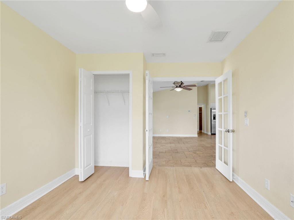 305 16th Pl, Cape Coral, FL 33990-21