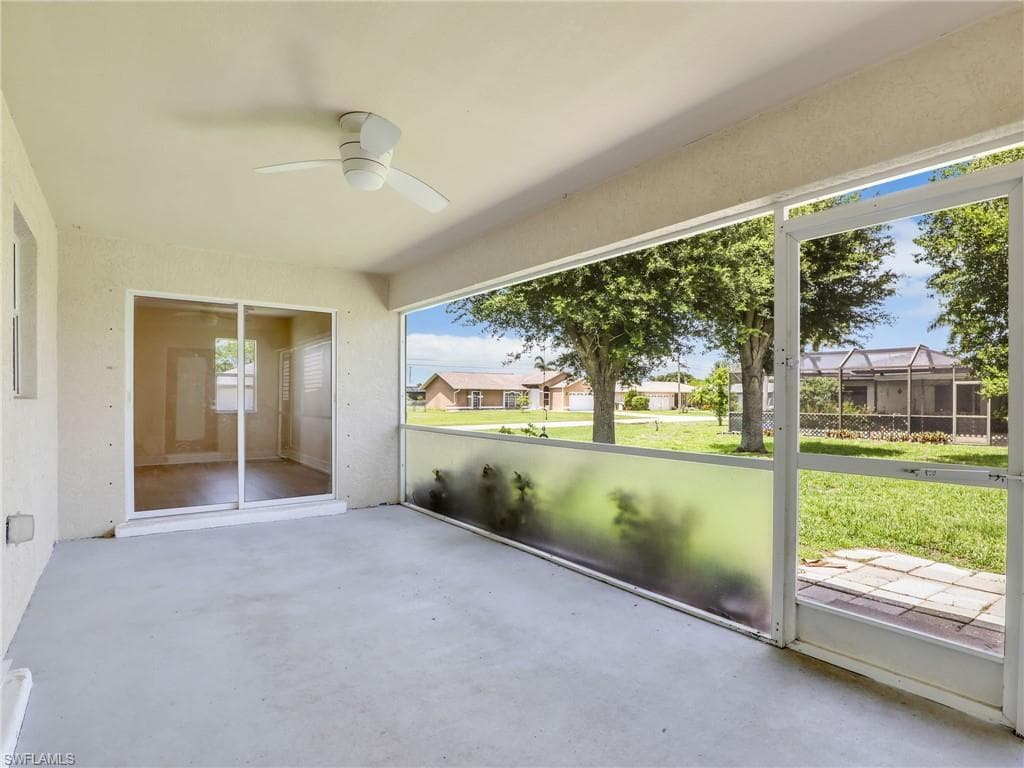 305 16th Pl, Cape Coral, FL 33990-29