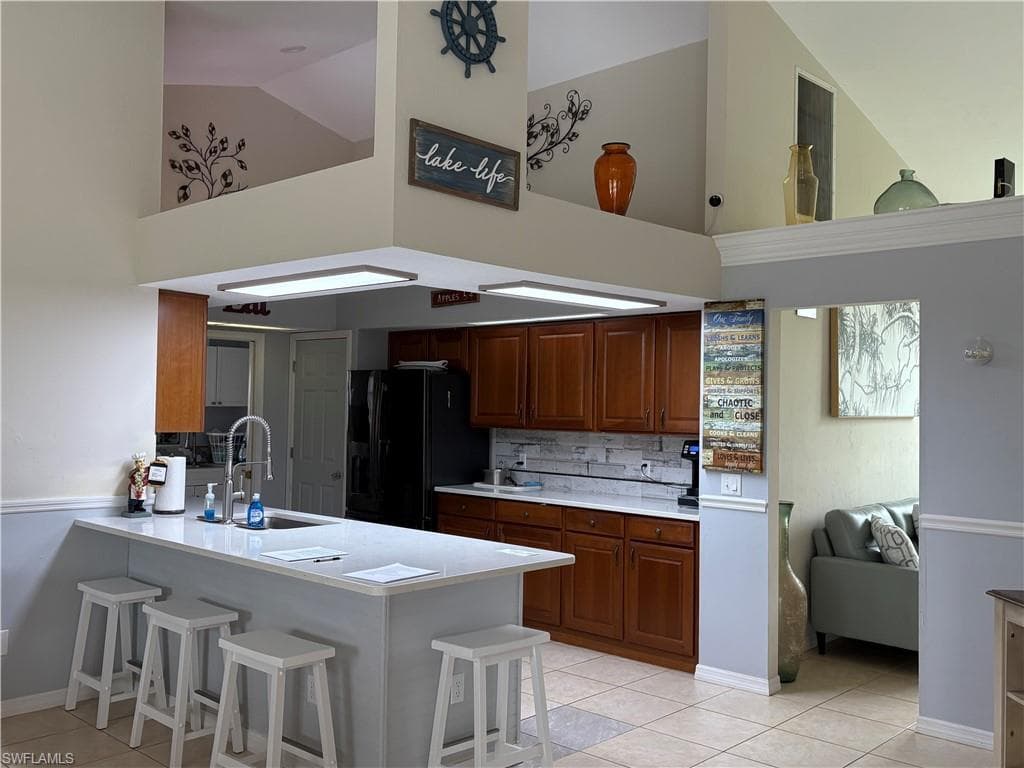1118 Grove Dr, Naples, FL 34120-10