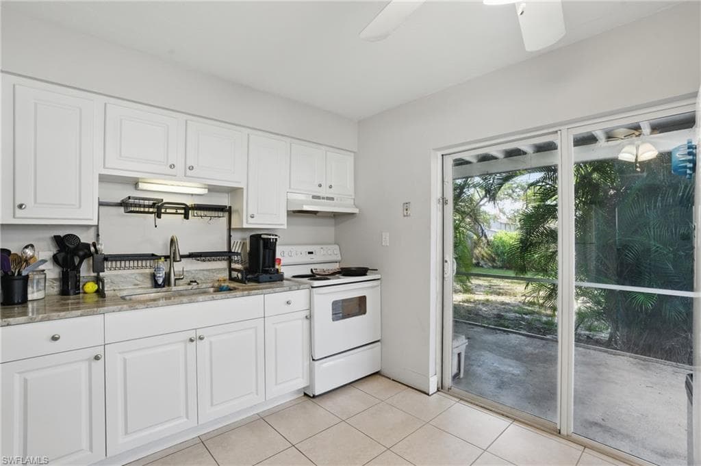 11580 Dean St 582, Bonita Springs, FL 34135-13