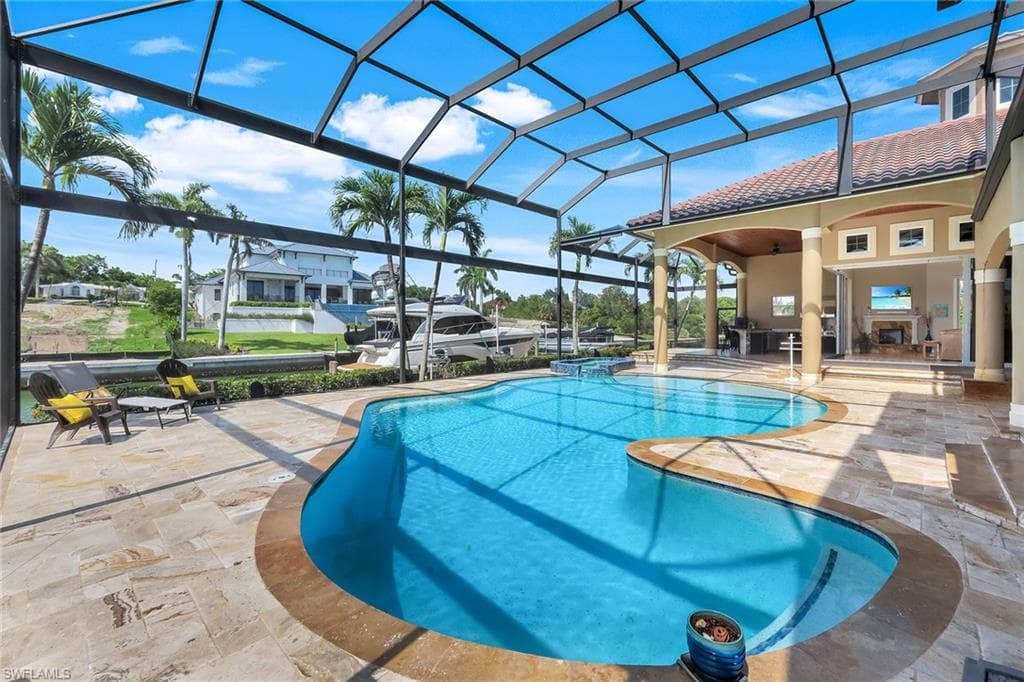 1658 Mcilvaine Ct, Marco Island, FL 34145-13