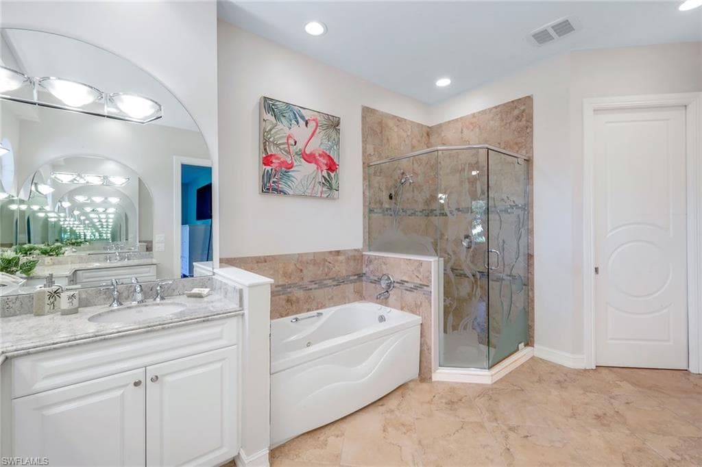 1658 Mcilvaine Ct, Marco Island, FL 34145-35