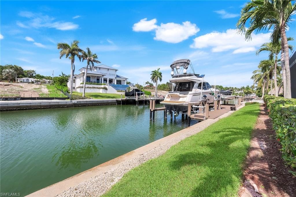 1658 Mcilvaine Ct, Marco Island, FL 34145-46