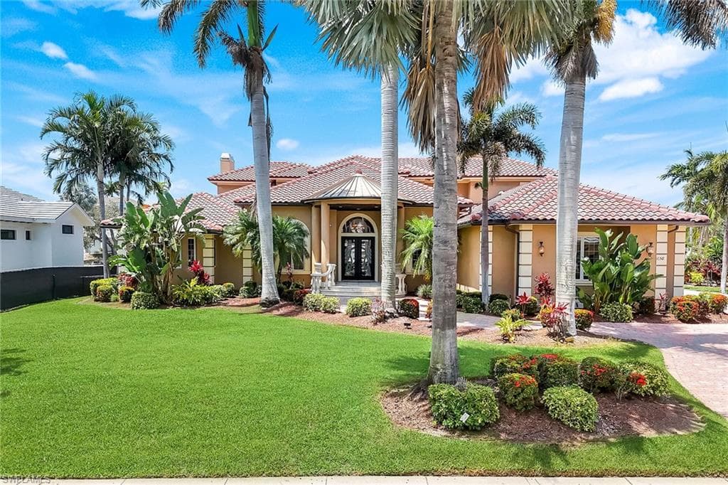 1658 Mcilvaine Ct, Marco Island, FL 34145-3