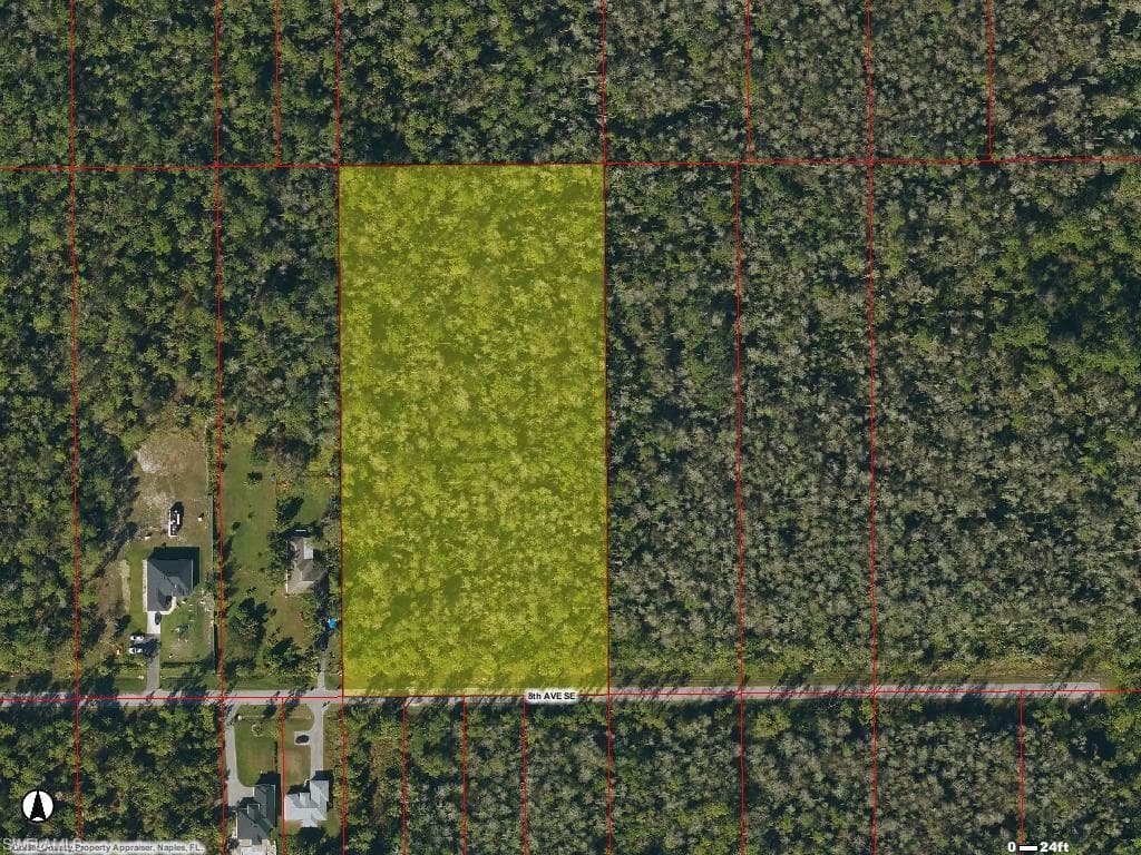 8th Ave, Naples, FL 34117-3