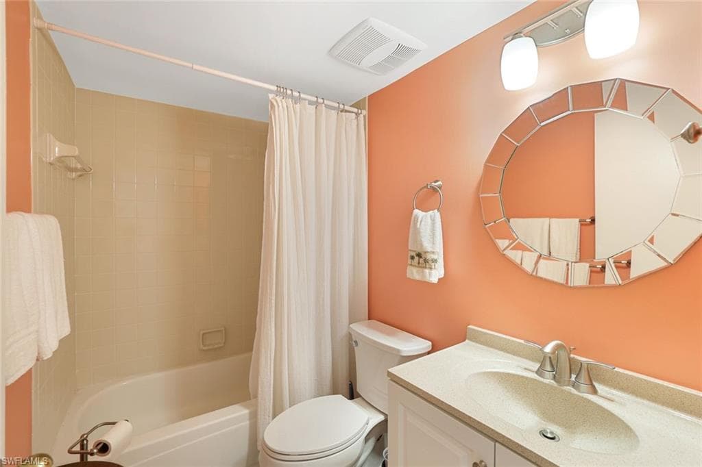 1250 Yesica Ann Cir E106, Naples, FL 34110-14