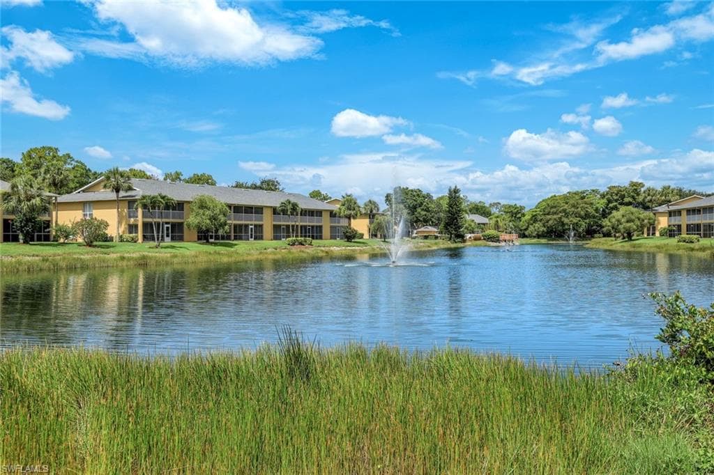 1250 Yesica Ann Cir E106, Naples, FL 34110-24
