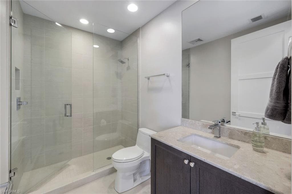 1035 3rd Ave S 508, Naples, FL 34102-21