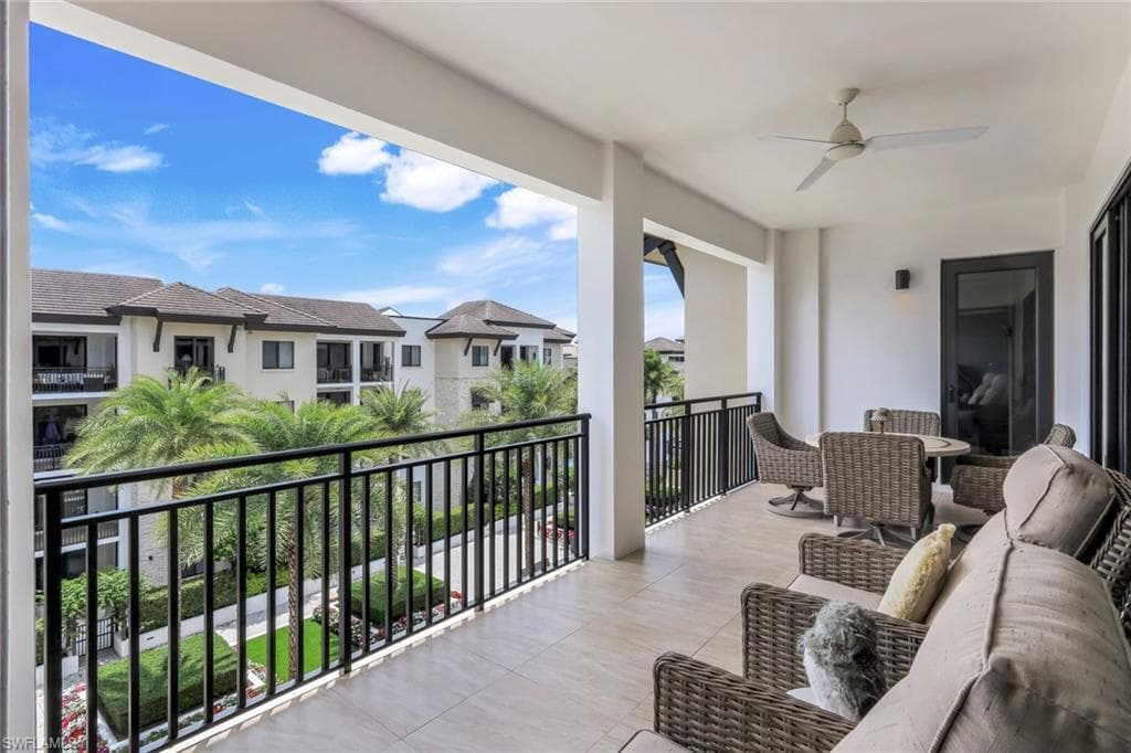 1035 3rd Ave S 508, Naples, FL 34102-24