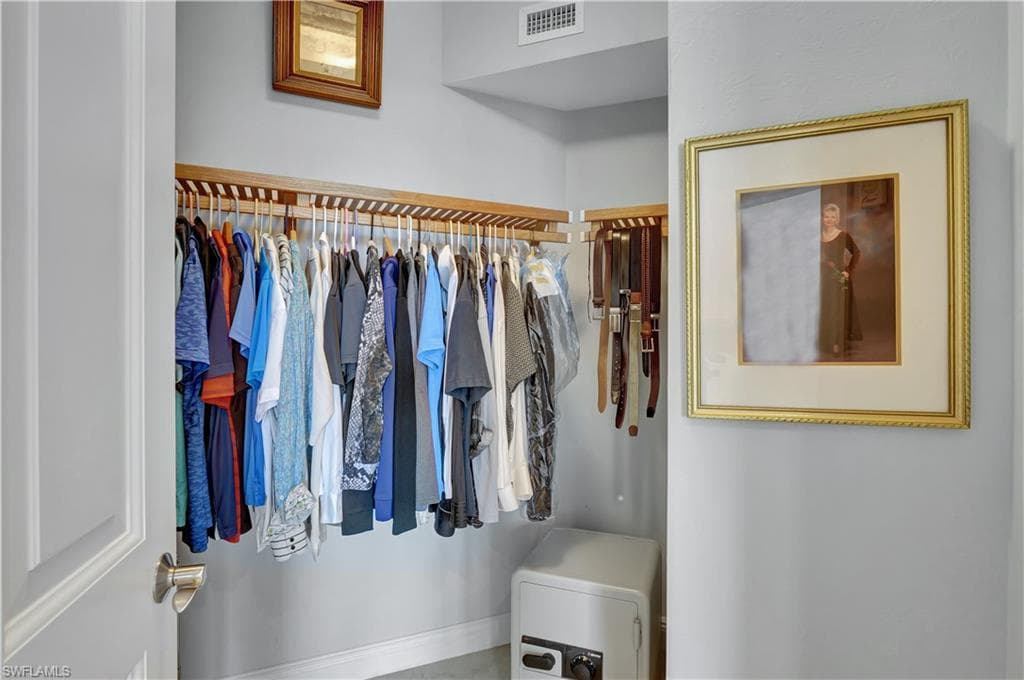 1050 Borghese Ln 801, Naples, FL 34114-24