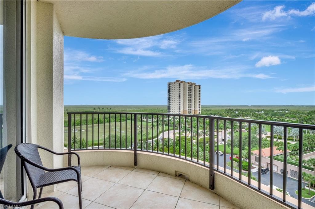 1050 Borghese Ln 801, Naples, FL 34114-38