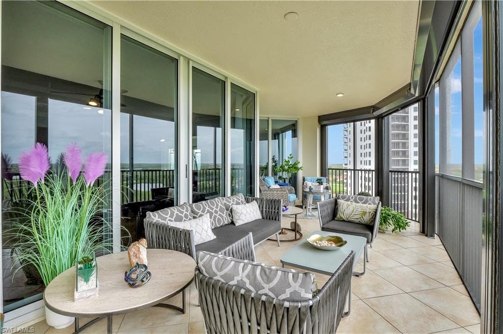 1050 Borghese Ln 801, Naples, FL 34114-40