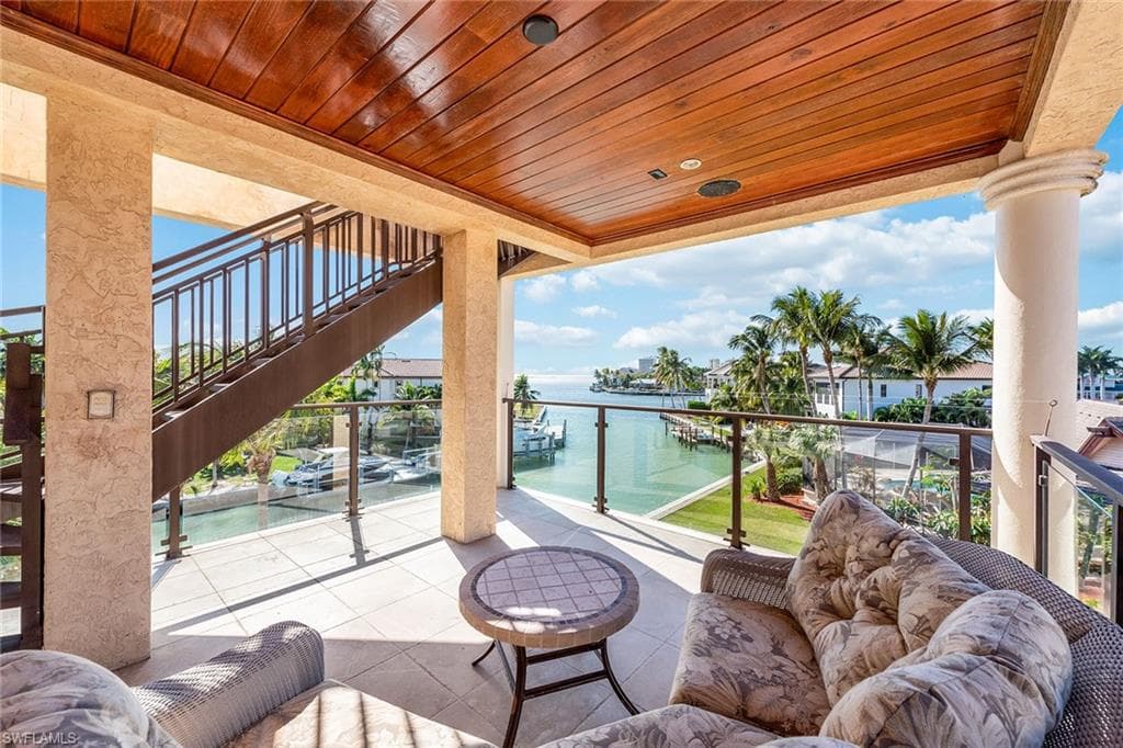 1547 Caxambas Ct, Marco Island, FL 34145-38