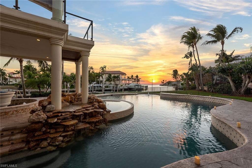 1547 Caxambas Ct, Marco Island, FL 34145-43