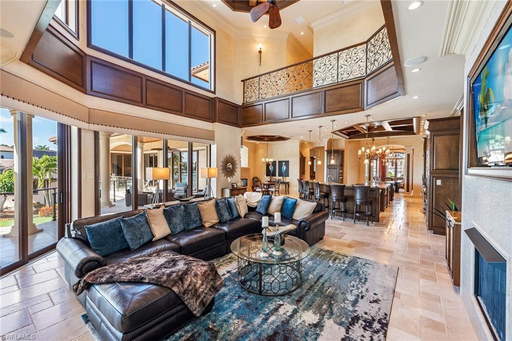 1547 Caxambas Ct, Marco Island, FL 34145-8