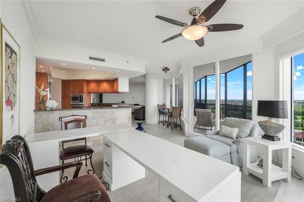 1060 Borghese Ln 1005, Naples, FL 34114-5