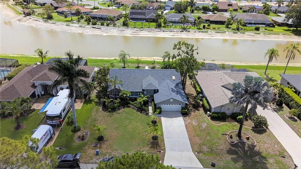 24769 Paradise Rd, Bonita Springs, FL 34135-33