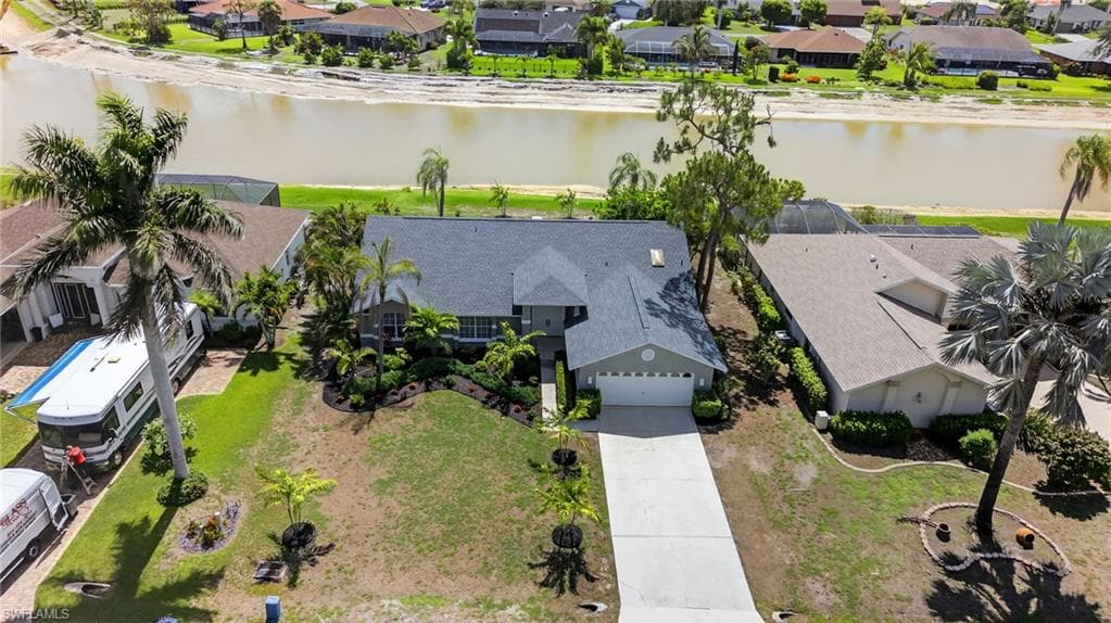 24769 Paradise Rd, Bonita Springs, FL 34135-35