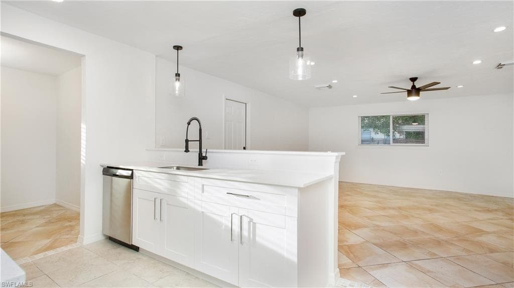 3148 Apache St, Fort Myers, FL 33916-14