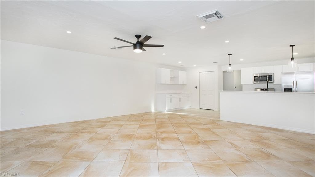 3148 Apache St, Fort Myers, FL 33916-18