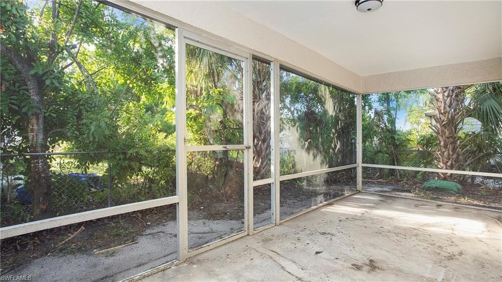 3148 Apache St, Fort Myers, FL 33916-30
