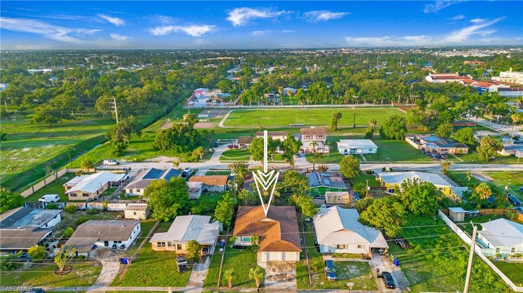 3148 Apache St, Fort Myers, FL 33916-2