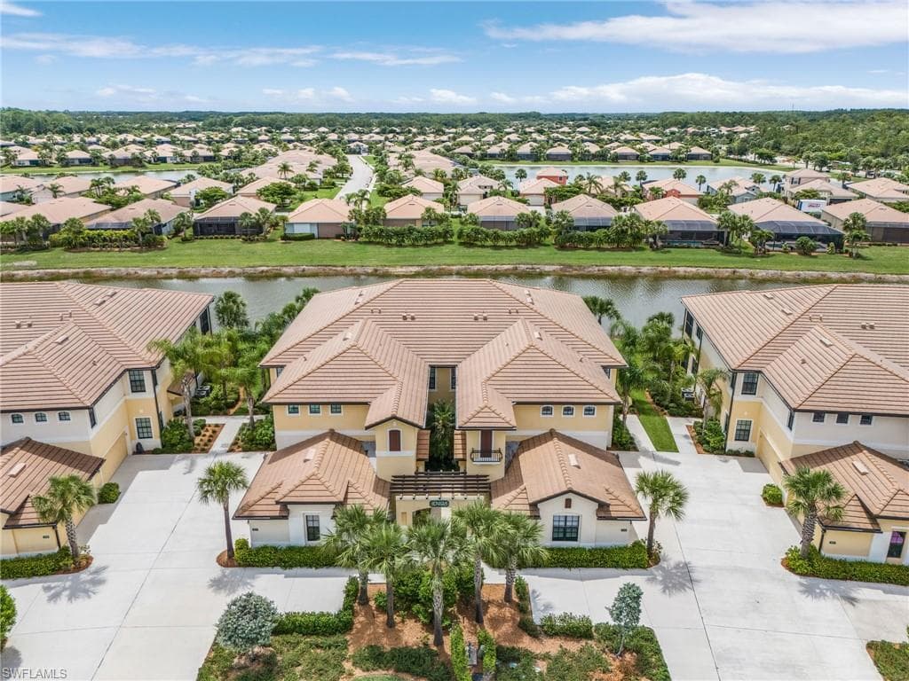 10498 Casella Way 202, Fort Myers, FL 33913-28