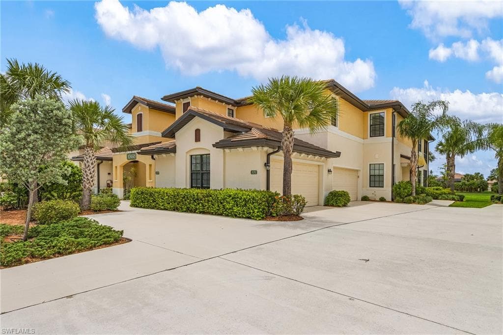 10498 Casella Way 202, Fort Myers, FL 33913-4