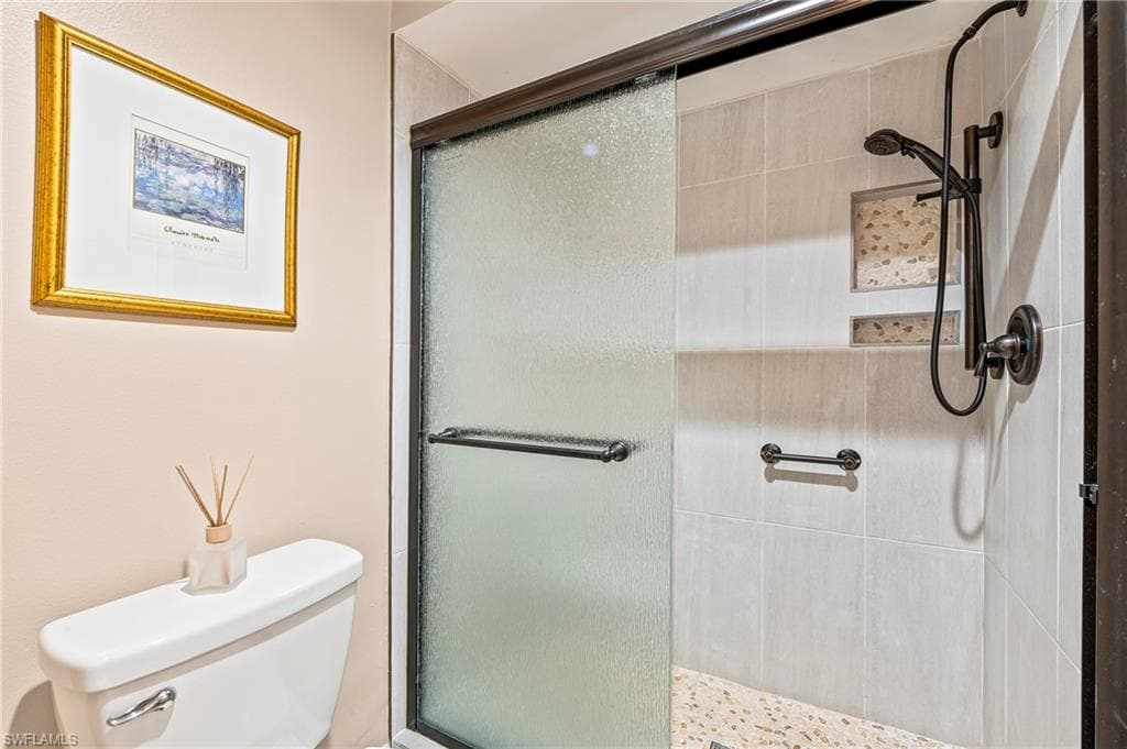 529 Mardel Dr 304, Naples, FL 34104-20