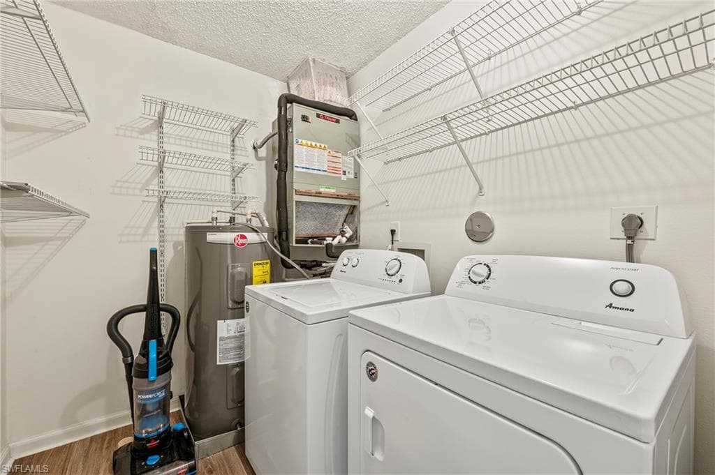 529 Mardel Dr 304, Naples, FL 34104-21