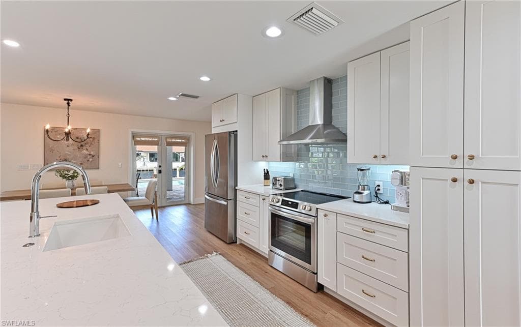 8 Palmview Blvd, Fort Myers Beach, FL 33931-15