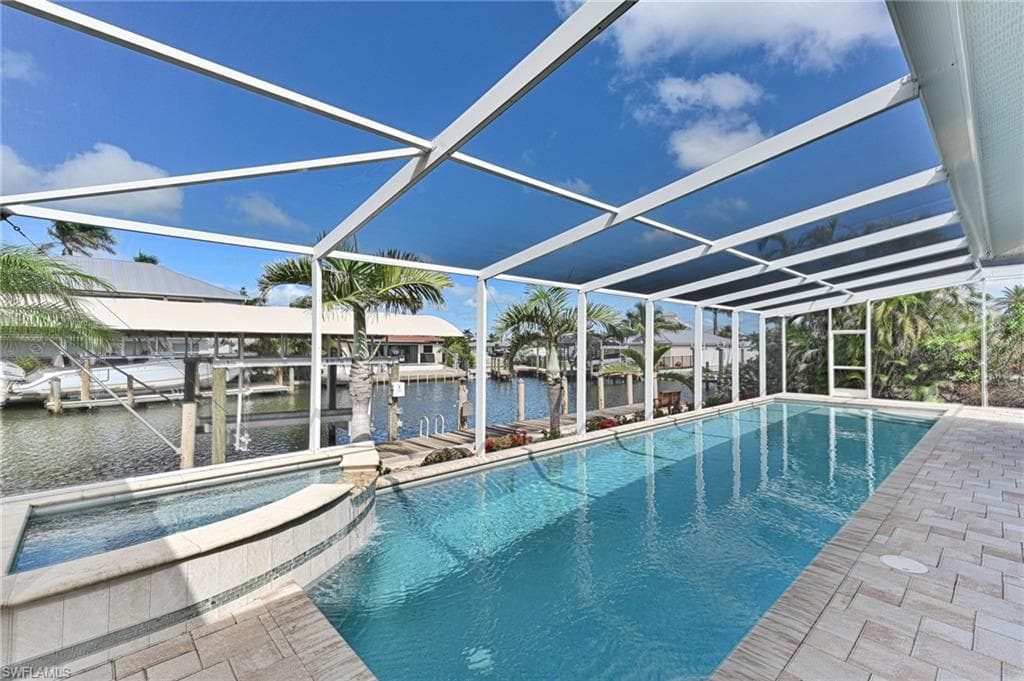 8 Palmview Blvd, Fort Myers Beach, FL 33931-22