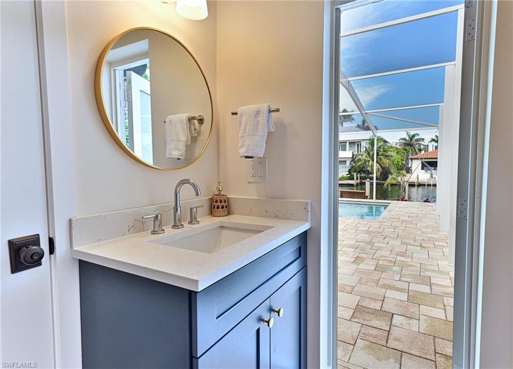 8 Palmview Blvd, Fort Myers Beach, FL 33931-35