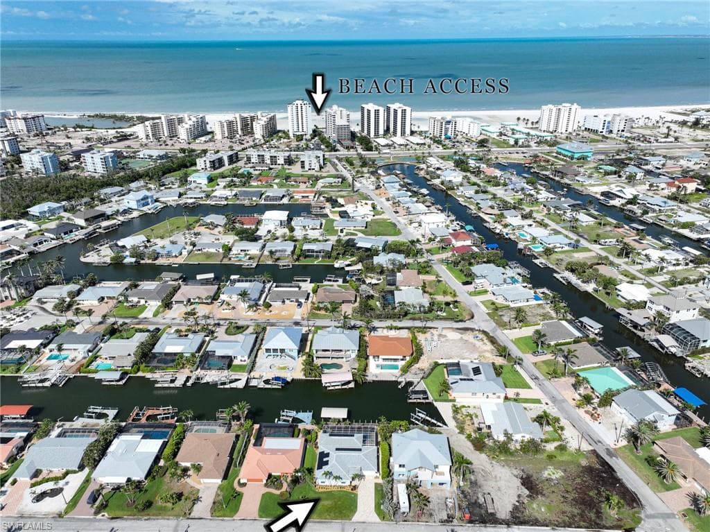 8 Palmview Blvd, Fort Myers Beach, FL 33931-37