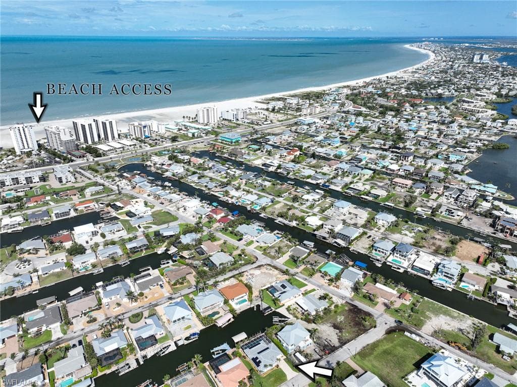 8 Palmview Blvd, Fort Myers Beach, FL 33931-38
