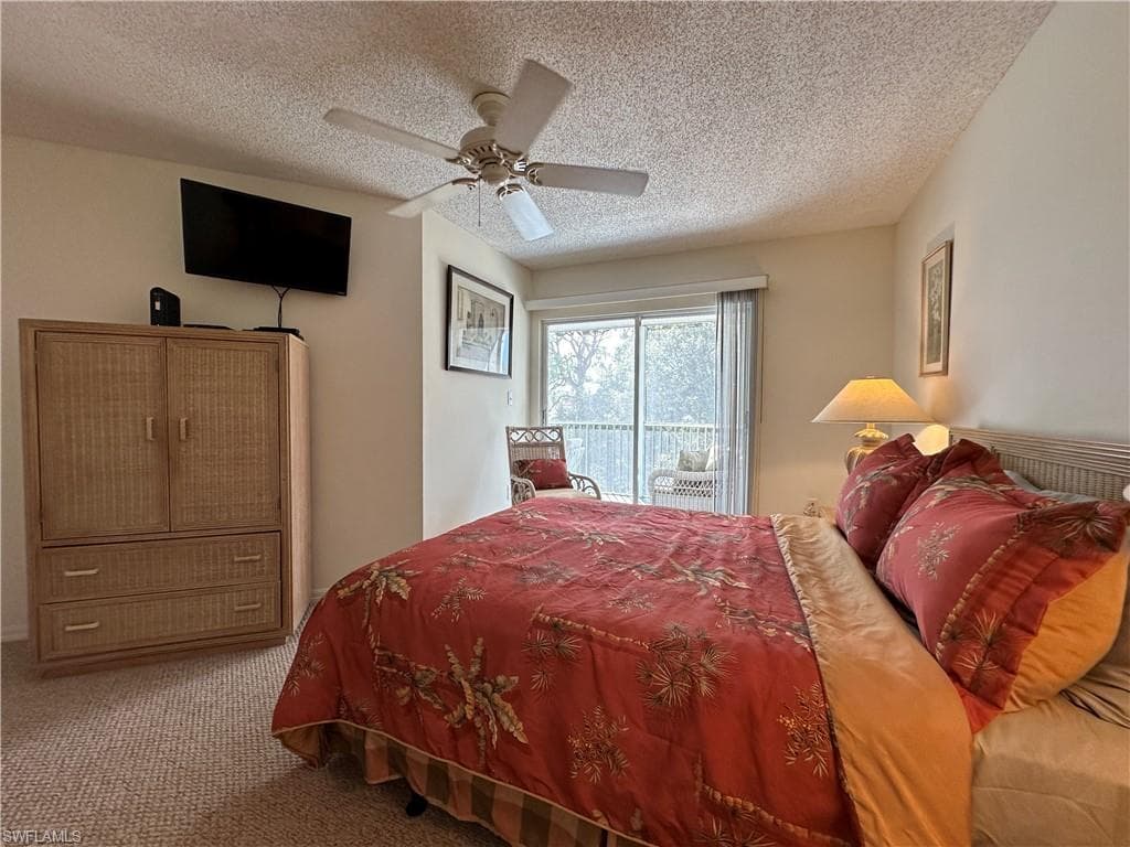 481 Quail Forest Blvd B302, Naples, FL 34105-9