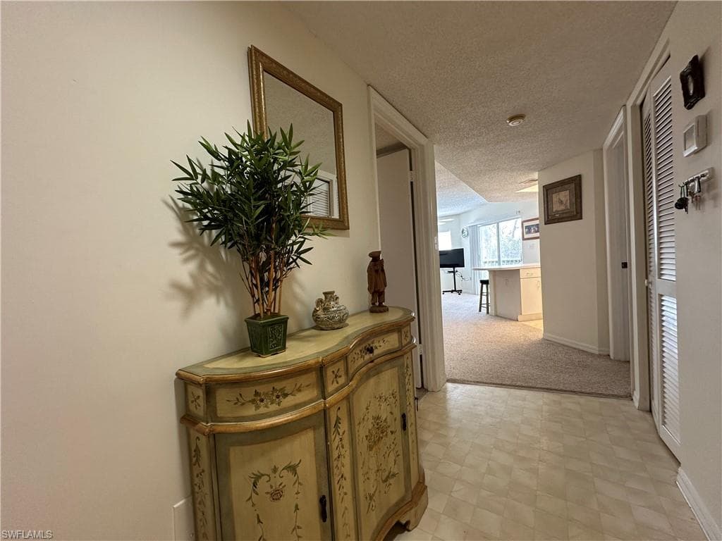 481 Quail Forest Blvd B302, Naples, FL 34105-7