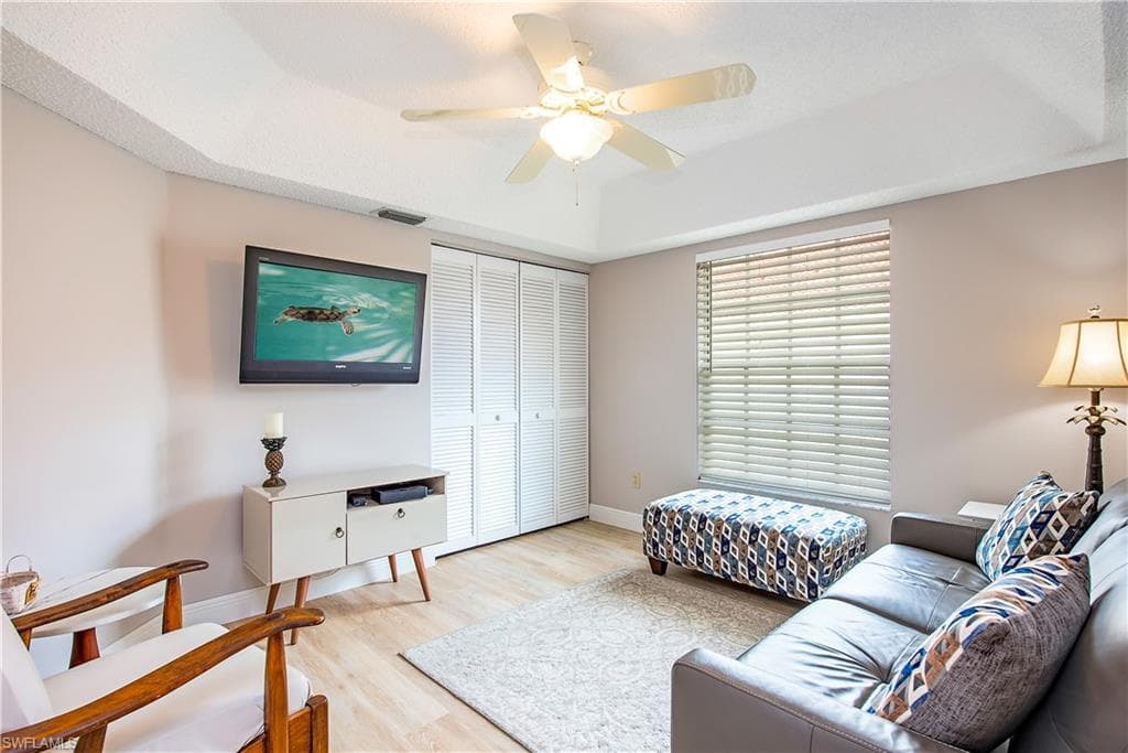 648 Mardel Ct 710, Naples, FL 34104-11