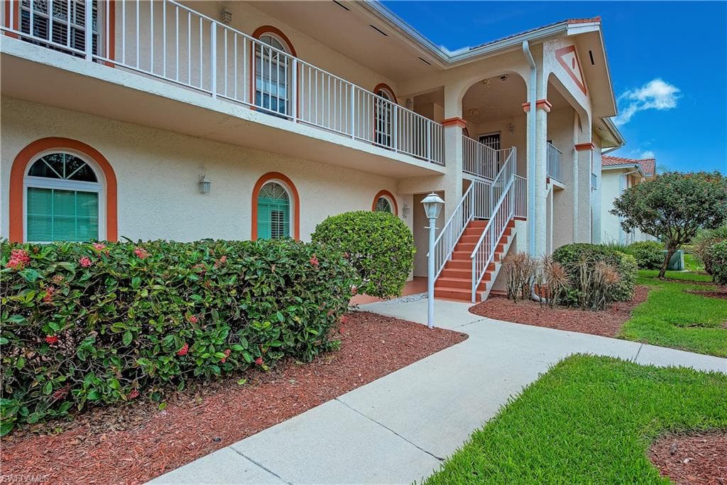 648 Mardel Ct 710, Naples, FL 34104-15