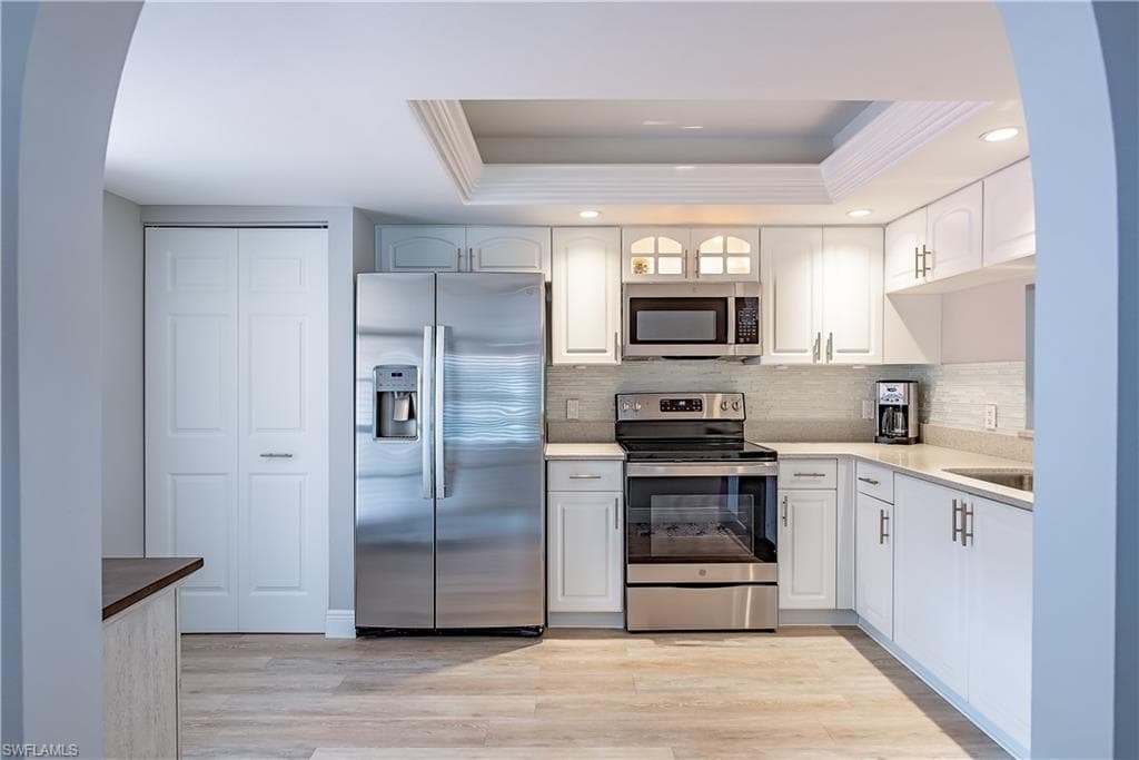 648 Mardel Ct 710, Naples, FL 34104-5