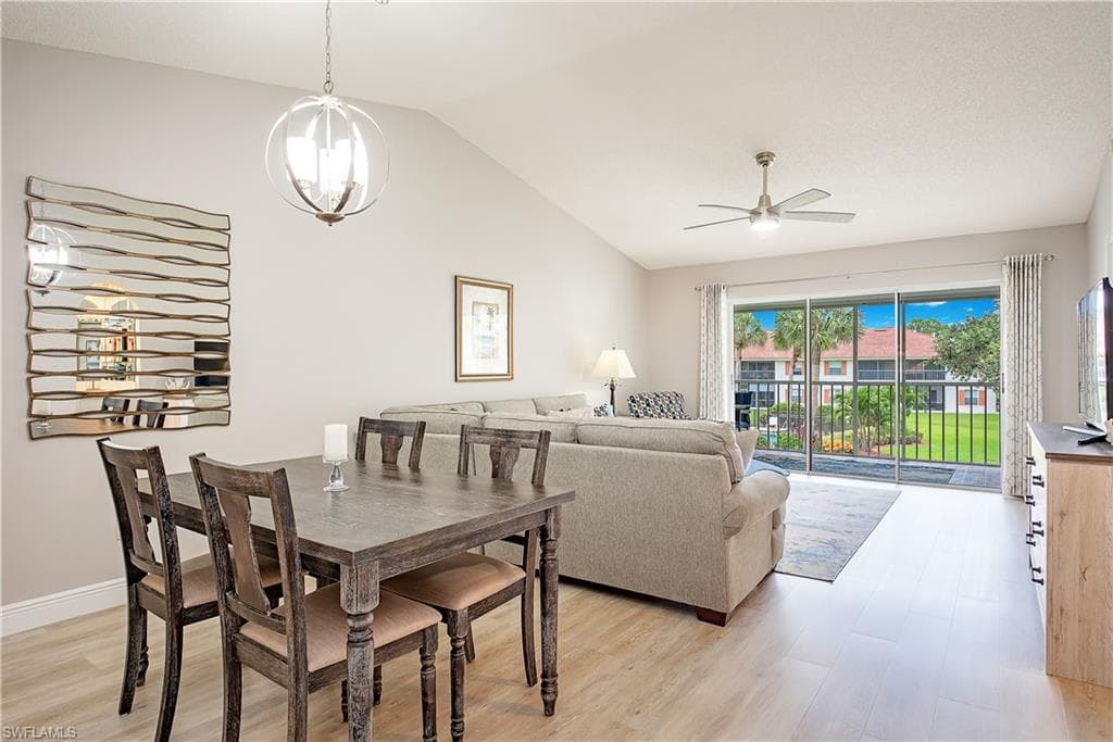 648 Mardel Ct 710, Naples, FL 34104-8