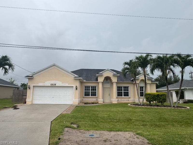 3828 3rd Ave, Cape Coral, FL 33914-1