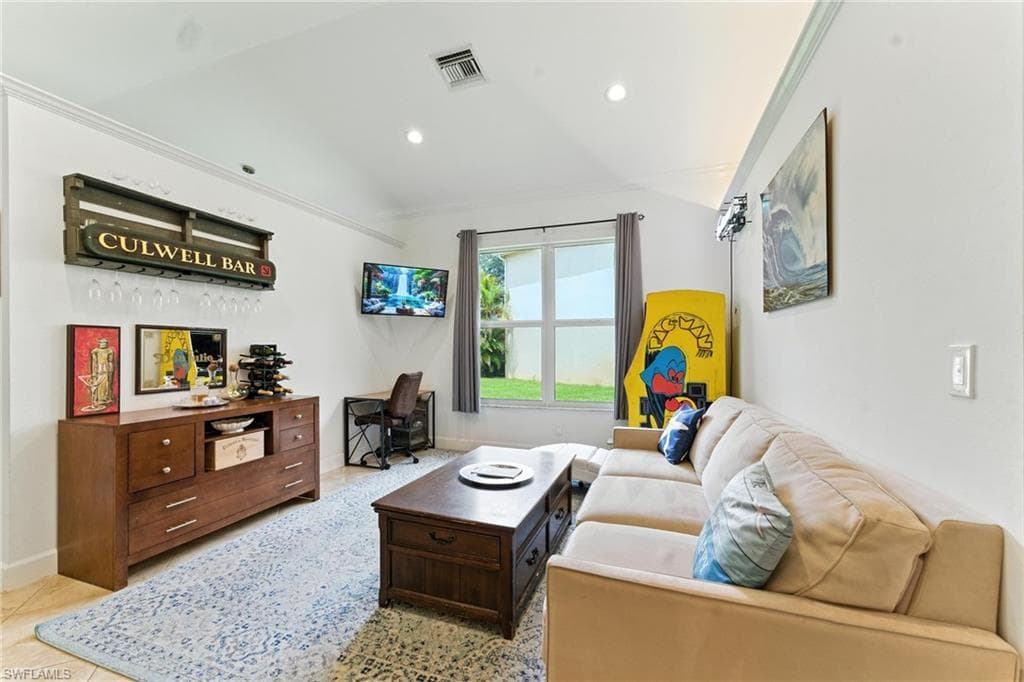 2085 Painted Palm Dr, Naples, FL 34119-17