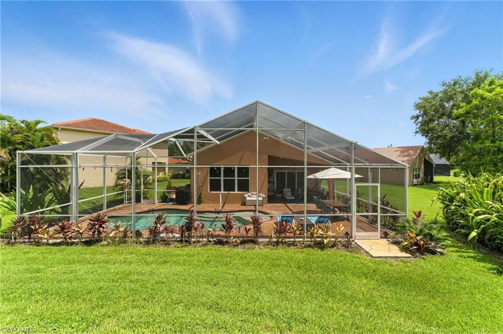 2085 Painted Palm Dr, Naples, FL 34119-36