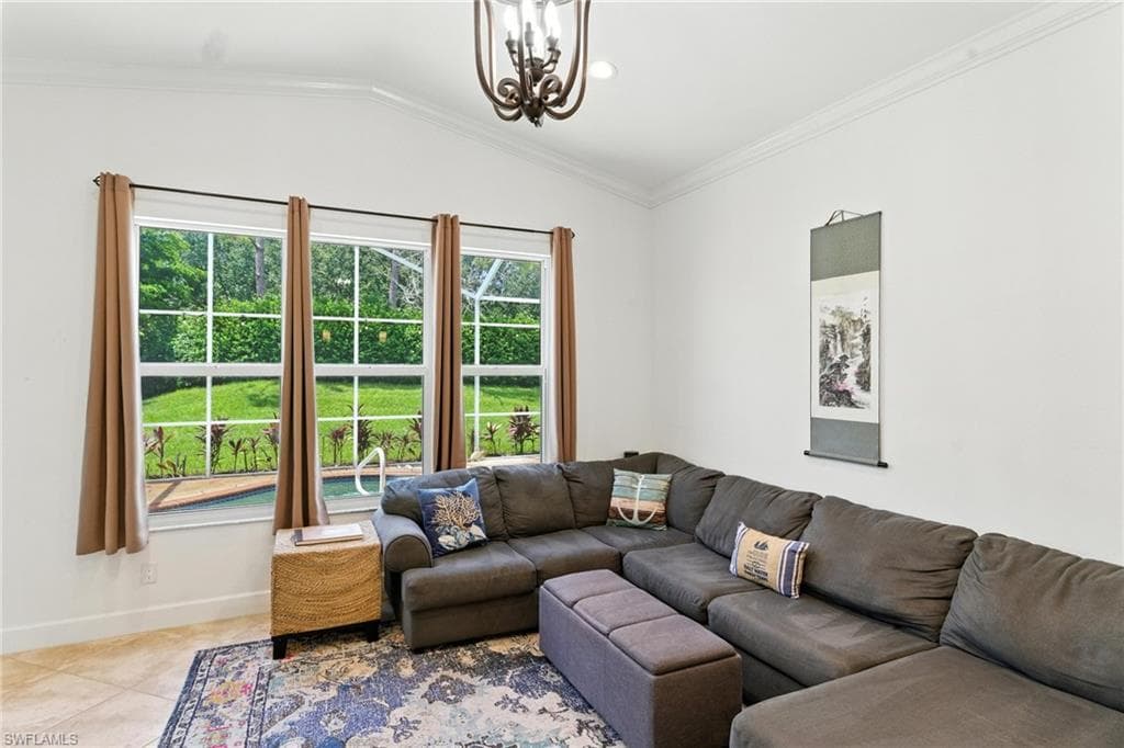 2085 Painted Palm Dr, Naples, FL 34119-8