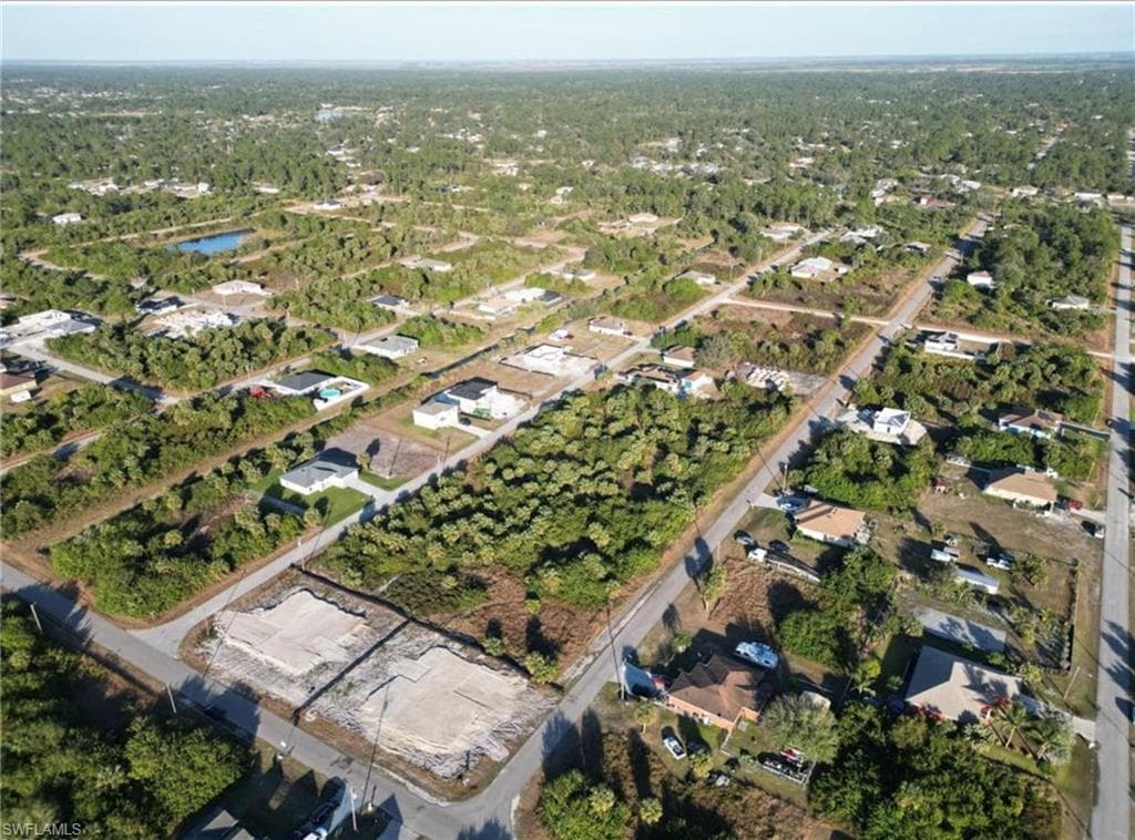 724 Cane St E, Lehigh Acres, FL 33974-4