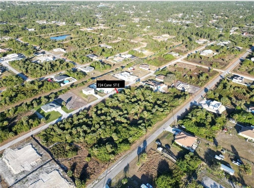 724 Cane St E, Lehigh Acres, FL 33974-5