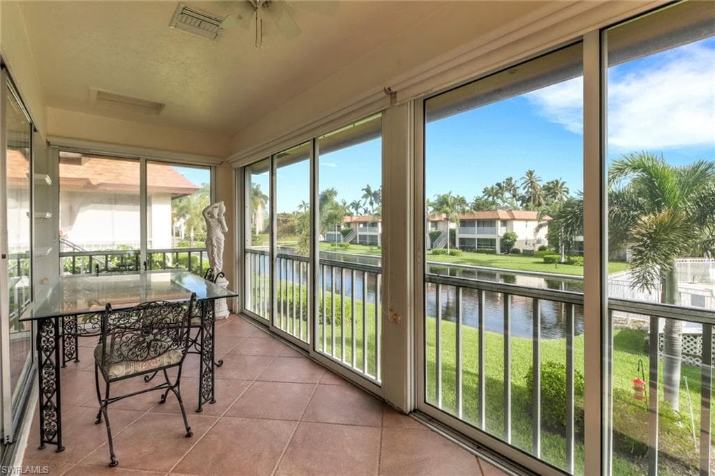 1155 Sandpiper St D4, Naples, FL 34102-12
